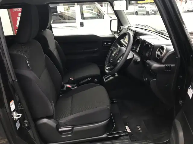 スズキ ジムニー XC 和歌山県 2018(平30)年 3.9万km ブルーイッシュブラックパール3  純正オプションナビ（AVIC-RLS901)/ BT/CD/TV/DVD/AM/FM/ スズキセーフティーサポート/・デュアルセンサーブレーキサポート/・誤発進抑制機能/・ハイビームアシスト/ バックカメラ/ クルーズコントロール/ スマートキー/スペアキーX1/ 純正ETC/ 前席シートヒーター/ 純正フロアマット/ 純正LEDヘッドライト/ 純正フォグランプ/ 背面タイヤ/ 取扱説明書/ 保証書