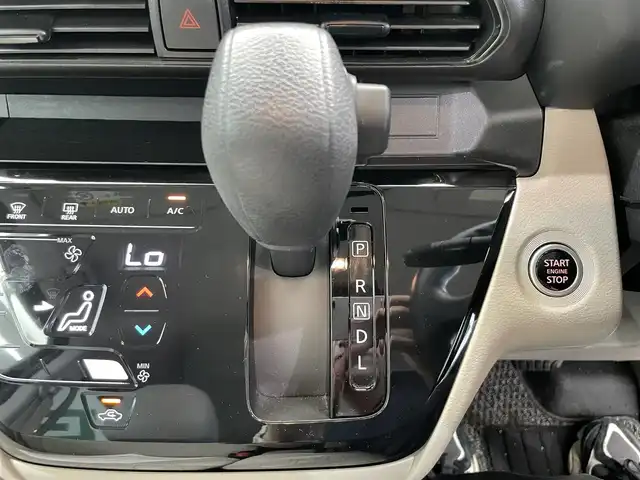 日産 ルークス X 鹿児島県 2021(令3)年 6.9万km ブラック 社外ナビ/(Bluetooth/DVD/CD)/アラウンドビューモニター/衝突軽減ブレーキ/横滑り防止機能/先行車発進お知らせ/片側パワースライドドア/ドライブレコーダー/ETC/前後コーナーセンサー/アイドリングストップ/フロアマット/プッシュスタート/スマートキー