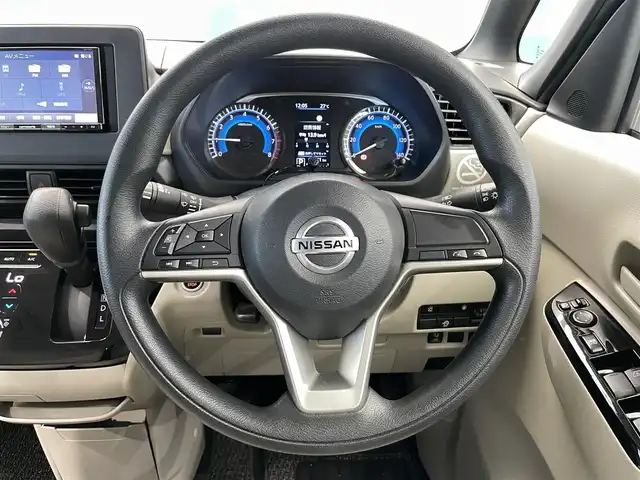 日産 ルークス X 鹿児島県 2021(令3)年 6.9万km ブラック 社外ナビ/(Bluetooth/DVD/CD)/アラウンドビューモニター/衝突軽減ブレーキ/横滑り防止機能/先行車発進お知らせ/片側パワースライドドア/ドライブレコーダー/ETC/前後コーナーセンサー/アイドリングストップ/フロアマット/プッシュスタート/スマートキー
