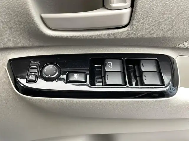 日産 ルークス X 鹿児島県 2021(令3)年 6.9万km ブラック 社外ナビ/(Bluetooth/DVD/CD)/アラウンドビューモニター/衝突軽減ブレーキ/横滑り防止機能/先行車発進お知らせ/片側パワースライドドア/ドライブレコーダー/ETC/前後コーナーセンサー/アイドリングストップ/フロアマット/プッシュスタート/スマートキー