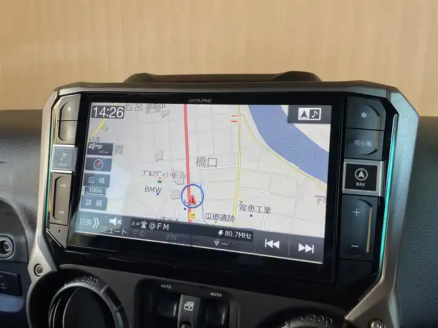 クライスラー・ジープ ジープ ラングラー アンリミテッド サハラ 愛知県 2018(平30)年 5万km ブラック アルパイン9インチナビ/フルセグTV/バックカメラ/CD/DVD再生/Bluetooth/クルーズコントロール/MTモード付AT/ダウンヒルアシストコントロール/ヒーテッドドアミラー/ステアリングスイッチ/純正18インチアルミ