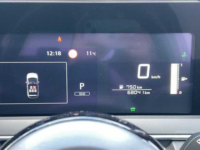 日産 ノート X FOUR 秋田県 2023(令5)年 6.8万km ダークメタルグレー 社外メモリナビ/社外BT/ドライブレコーダー/前後コーナーセンサー/４WD/スペアキー/取説、保証書