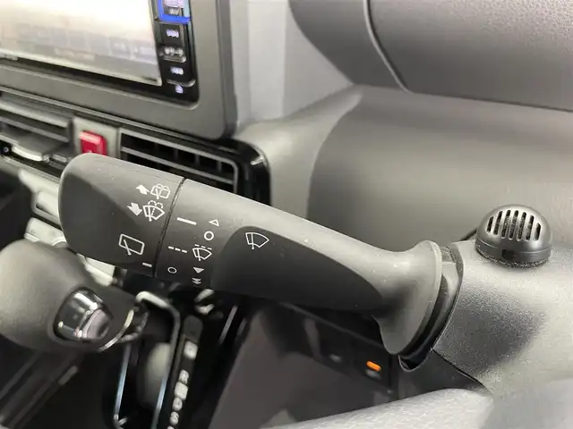 ダイハツ タント カスタム X セレクション 富山県 2020(令2)年 3万km シャイニングホワイトパール ディーラナビ（NMZK-W70D）/（AM/FM/TV/BT/CD/DVD)/フルセグテレビ/USB入力端子/バックカメラ/両側パワースライドドア/前席シートヒーター/ハーフレザーシート/衝突軽減システム/レーンキープアシスト/プッシュスタート/アイドリングストップ/コーナーセンサー/ETC/サンシェード/純正フロアマット/純正LEDヘッドライト/カーテンエアバック/ウィンカーミラー/ドアバイザー