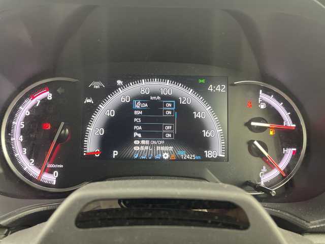 トヨタ ノア S－Z 群馬県 2025(令7)年 1.3万km アティチュードブラックマイカ 純正１０．５型ナビ　全周囲カメラ　ＣＤ／ＤＶＤデッキ　フルセグＴＶ　ＢＳＭ　ＥＴＣ２．０　ハーフレザーシート　シートヒーター　両側電動スライドドア　衝突被害軽減ブレーキ　レーンアシスト　禁煙車