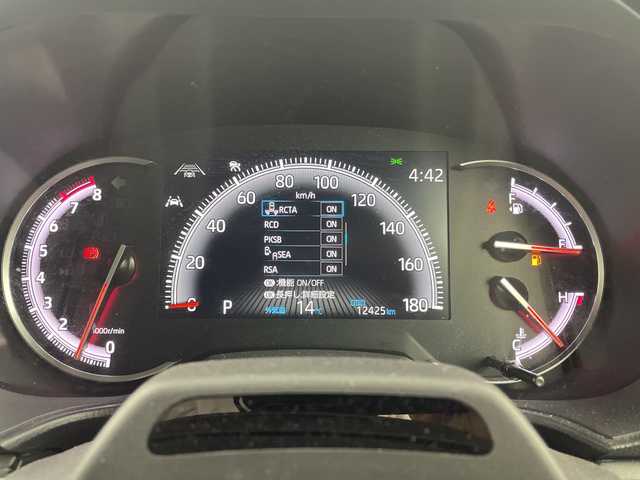 トヨタ ノア S－Z 群馬県 2025(令7)年 1.3万km アティチュードブラックマイカ 純正１０．５型ナビ　全周囲カメラ　ＣＤ／ＤＶＤデッキ　フルセグＴＶ　ＢＳＭ　ＥＴＣ２．０　ハーフレザーシート　シートヒーター　両側電動スライドドア　衝突被害軽減ブレーキ　レーンアシスト　禁煙車