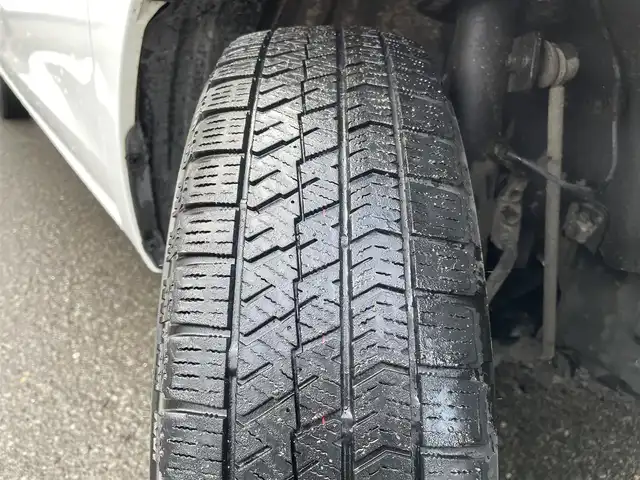 ダイハツ タント L 青森県 2018(平30)年 9.6万km ホワイト ワンオーナー/４ＷＤ/社外デッキ/　AM/FM/CD/MD/AUX/アイドリングストップ/横滑り防止装置/両側イージークローザードア/ドアバイザー/純正フロアマット/シートヒーター（運転席側）/社外ＬＥＤヘッドライトバルブ/社外１４インチアルミホイール装着/取扱説明書