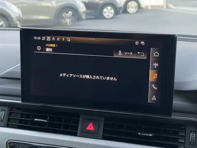 アウディ Ａ４ アバント 40TDIクワトロ アドバンスド 山梨県 2021(令3)年 6.3万km ミトスブラックメタリック マトリクスLED/Audiプレセンス/Audiサイドアシスト/Audiアクティブレーンアシスト/ACC/サラウンドビューカメラ/パークアシスト/フロントリアシートヒーター/リアUSB/ワイヤレスチャージ/純正MMI/Bluetooth/AppleCarPlay/AndroidAuto/黒革/パワーシート/バーチャルCP/パドルシフト/電動リアゲート/純正１７インチAW/ETC