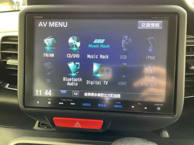 ホンダ Ｎ ＢＯＸ カスタム G 岐阜県 2015(平27)年 9.1万km スマートブラック 純正8インチナビ/（CD/DVD/Bluetooth/TV/HDMI/SD）/バックカメラ/両側パワースライドドア/ETC/フォグランプ/スマートキー/電動格納ミラー/純正AW/ドアバイザー/オートLEDライト