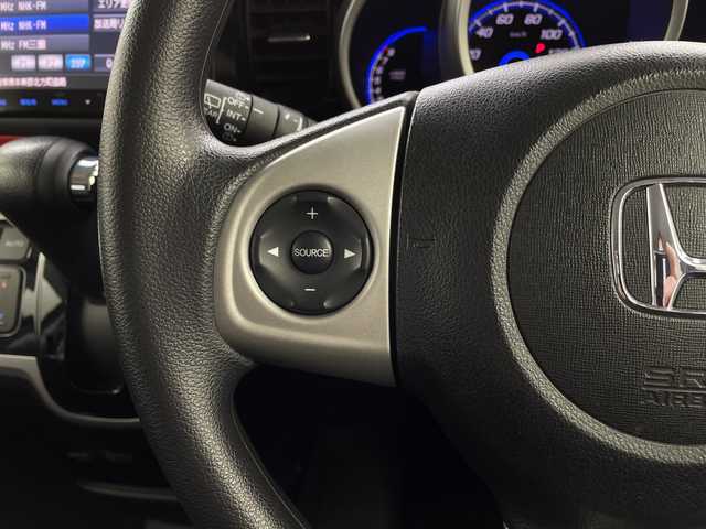 ホンダ Ｎ ＢＯＸ カスタム G 岐阜県 2015(平27)年 9.1万km スマートブラック 純正8インチナビ/（CD/DVD/Bluetooth/TV/HDMI/SD）/バックカメラ/両側パワースライドドア/ETC/フォグランプ/スマートキー/電動格納ミラー/純正AW/ドアバイザー/オートLEDライト