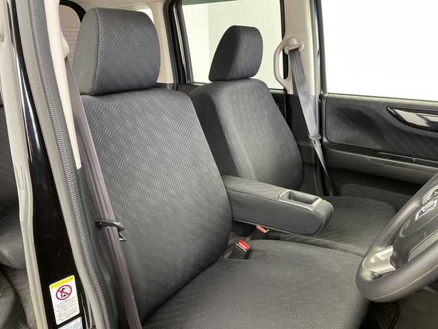 ホンダ Ｎ ＢＯＸ カスタム G 岐阜県 2015(平27)年 9.1万km スマートブラック 純正8インチナビ/（CD/DVD/Bluetooth/TV/HDMI/SD）/バックカメラ/両側パワースライドドア/ETC/フォグランプ/スマートキー/電動格納ミラー/純正AW/ドアバイザー/オートLEDライト