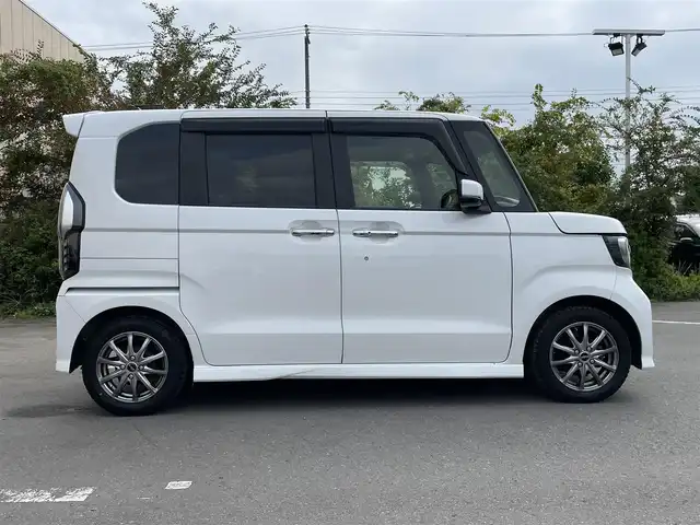 車両画像18