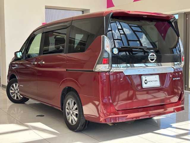 日産 セレナ e－パワー XV 埼玉県 2018(平30)年 4.6万km マルーンレッド エマージェンシーブレーキ /純正フリップダウンモニター /純正9インチメモリナビ /　　CD/DVD/BT/フルセグ/アラウンドビューモニター /両側パワースライドドア /クルーズコントロール /LEDオートライト /純正15インチアルミ/ステアリングスイッチ /純正ETC