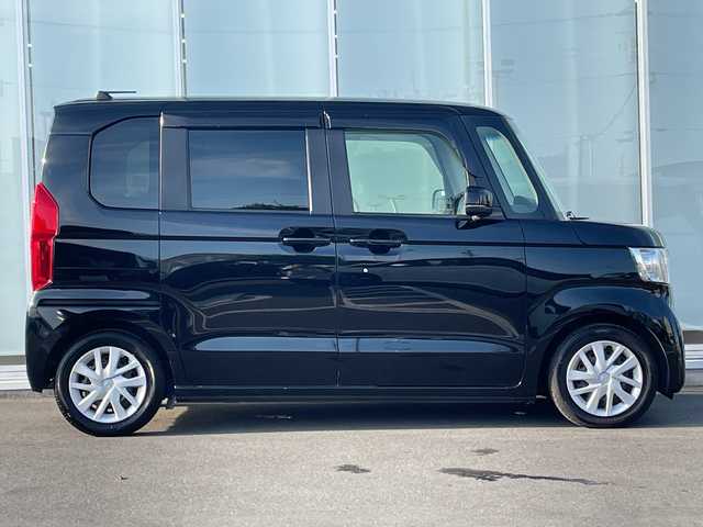 ホンダ Ｎ ＢＯＸ G L ターボ ホンダセンシング 神奈川県 2020(令2)年 2.9万km クリスタルブラックパール 純正ナビ(VXM-215Ci)/Bluetooth/CD/USB/両側パワースライドドア/追従クルーズコントロール　/シートヒーター　/バックカメラ　/コーナーセンサー　/ドライブレコーダー　/ビルドインETC　/LEDヘッドライト　/オートライト　/スマートキー/プッシュスタート　/スペアキー/純正アルミホイール/純正フロアマット/ABS/横滑り防止装置/レーンキープアシスト