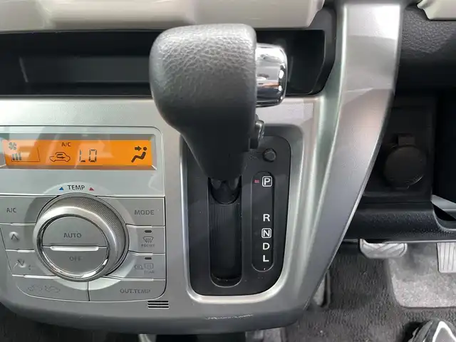 スズキ ハスラー G 鹿児島県 2019(平31)年 3.7万km フェニックスレッドパール/ブルーイッシュブラックパール 禁煙車/純正ナビ/(フルセグTV/Bluetooth/DVD/CD)/デジタルインナーミラー(ドラレコ機能付き)/前席シートヒーター/衝突軽減ブレーキ/誤発進抑制機能/横滑り防止機能/ETC/純正フロアマット/ドアバイザー/アイドリングストップ/スマートキー