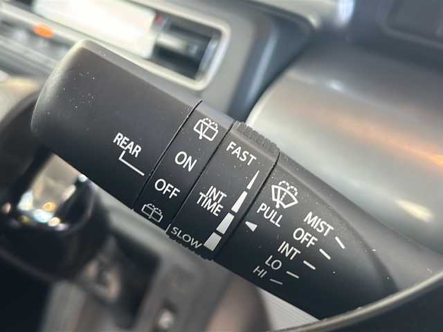 スズキ スペーシア ギア HYBRID XZターボ 兵庫県 2021(令3)年 4.7万km アクティブイエロー/ガンメタリック2トーン ワンオーナー/ターボ車/ガンメタリック2トーンルーフ/メモリーナビ/CD/DVD/フルセグTV/Bluetooth/バックカメラ/セーフティサポート/デュアルカメラブレーキサポート/アダプティブクルーズ/両側パワースライドドア/LEDヘッドランプ/LEDフロントフォグランプ/ドライブレコーダー/ETC/ルーフレール/前シートヒーター/純正フロアマット/ドアバイザー/保証書/取説/スペアキー