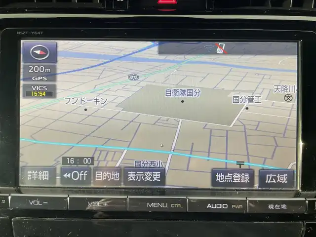 トヨタ ハリアー プレミアム 鹿児島県 2015(平27)年 4.4万km ホワイトパールクリスタルシャイン 禁煙車　/純正ナビ(CD/DVD/フルセグTV/Bluetooth)　/トヨタセーフティセンス/前後コーナーセンサー　/クルーズコントロール　/バックカメラ　/LEDヘッドライト　/運転席パワーシート　/パワーバックドア　/純正フロアマット　/オートライト　/オートマチックハイビーム　/ドライブレコーダー/ETC/ドアバイザー/電格ミラー