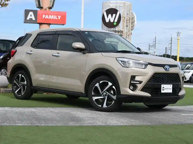 トヨタ ライズ Z 千葉県 2021(令3)年 3.9万km ナチュラルベージュマイカM スマートアシストIII/レーダークルーズコントロール/エコアイドル/スマートペダル/前席シートヒーター/ディスプレイオーディオ/純正地デジTV/【Apple CarPlay　Android Auto対応】/【Bluetooth接続】/バックカメラ/革巻きステアリング/ステアリングスイッチ/ETC/LEDヘッドライト/フォグライト/ウインカーミラー/コーナーセンサー/純正17インチアルミホイル/サイド/カーテンエアバッグ/キーフリーシステム