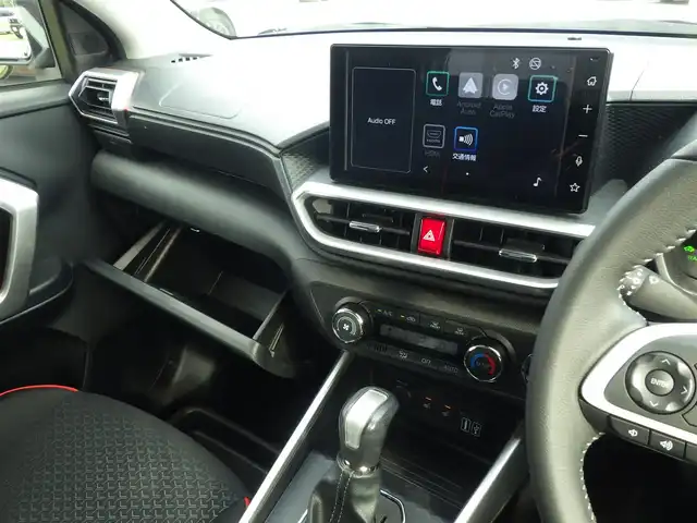 トヨタ ライズ Z 千葉県 2021(令3)年 3.9万km ナチュラルベージュマイカM スマートアシストIII/レーダークルーズコントロール/エコアイドル/スマートペダル/前席シートヒーター/ディスプレイオーディオ/純正地デジTV/【Apple CarPlay　Android Auto対応】/【Bluetooth接続】/バックカメラ/革巻きステアリング/ステアリングスイッチ/ETC/LEDヘッドライト/フォグライト/ウインカーミラー/コーナーセンサー/純正17インチアルミホイル/サイド/カーテンエアバッグ/キーフリーシステム