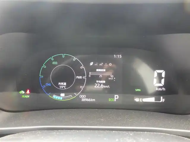 トヨタ ライズ Z 千葉県 2021(令3)年 3.9万km ナチュラルベージュマイカM スマートアシストIII/レーダークルーズコントロール/エコアイドル/スマートペダル/前席シートヒーター/ディスプレイオーディオ/純正地デジTV/【Apple CarPlay　Android Auto対応】/【Bluetooth接続】/バックカメラ/革巻きステアリング/ステアリングスイッチ/ETC/LEDヘッドライト/フォグライト/ウインカーミラー/コーナーセンサー/純正17インチアルミホイル/サイド/カーテンエアバッグ/キーフリーシステム