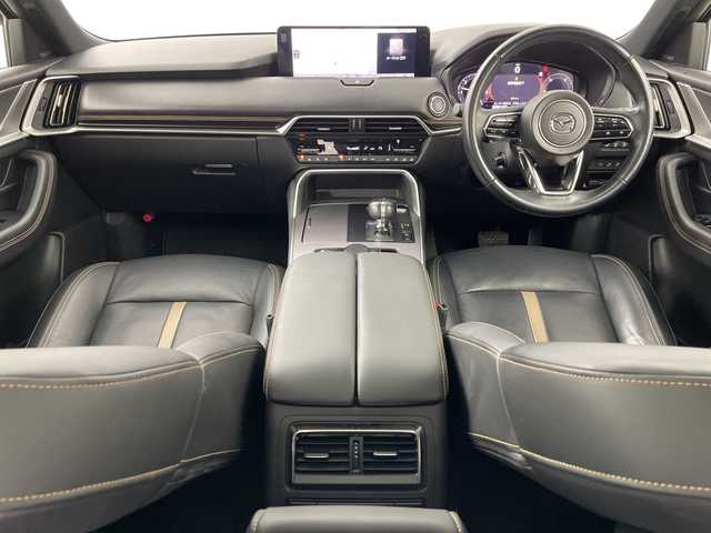 マツダ ＣＸ－６０ 道央・札幌 2023(令5)年 5.4万km ロジウムホワイトプレミアムメタリック ・4WD/・寒冷地仕様/・純正ナビ（TV＆BT＆USB＆HDMI＆スマホ連携）/・全方位モニター/・フロントカメラ/・サンルーフ/・iACTIVSENSE/・ブラインドスポットモニター/・ヘッドアップディスプレイ/・レーダークルーズコントロール/・パドルシフト/・電動リアゲート/・パワーシート/・シートヒーター/・バックフォグランプ/・ドアミラーヒーター/・ステアリングヒーター/・純正ドライブレコーダー/・オートライト/・LEDライト/・スマートキー/・スペアキー/・