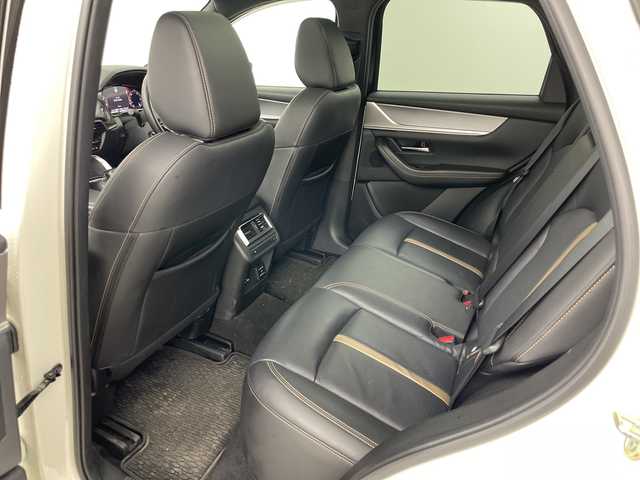 マツダ ＣＸ－６０ 道央・札幌 2023(令5)年 5.4万km ロジウムホワイトプレミアムメタリック ・4WD/・寒冷地仕様/・純正ナビ（TV＆BT＆USB＆HDMI＆スマホ連携）/・全方位モニター/・フロントカメラ/・サンルーフ/・iACTIVSENSE/・ブラインドスポットモニター/・ヘッドアップディスプレイ/・レーダークルーズコントロール/・パドルシフト/・電動リアゲート/・パワーシート/・シートヒーター/・バックフォグランプ/・ドアミラーヒーター/・ステアリングヒーター/・純正ドライブレコーダー/・オートライト/・LEDライト/・スマートキー/・スペアキー/・