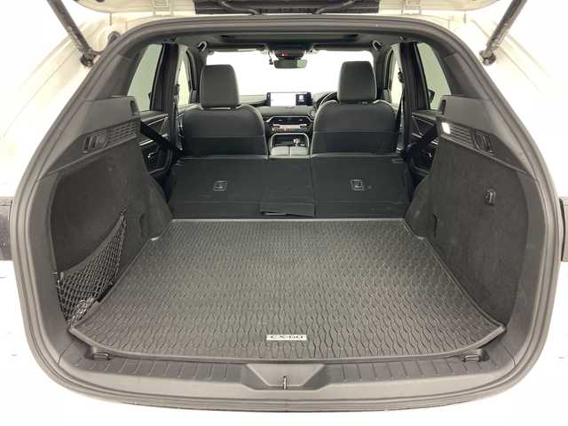 マツダ ＣＸ－６０ 道央・札幌 2023(令5)年 5.4万km ロジウムホワイトプレミアムメタリック ・4WD/・寒冷地仕様/・純正ナビ（TV＆BT＆USB＆HDMI＆スマホ連携）/・全方位モニター/・フロントカメラ/・サンルーフ/・iACTIVSENSE/・ブラインドスポットモニター/・ヘッドアップディスプレイ/・レーダークルーズコントロール/・パドルシフト/・電動リアゲート/・パワーシート/・シートヒーター/・バックフォグランプ/・ドアミラーヒーター/・ステアリングヒーター/・純正ドライブレコーダー/・オートライト/・LEDライト/・スマートキー/・スペアキー/・