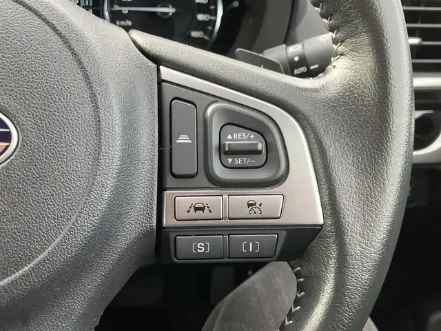 スバル フォレスター 2．0i－L アイサイト アドバン 道南・函館 2016(平28)年 2.9万km ヴェネチアンレッドパール /社外ナビ//フルセグＴＶ//エンジンスターター//バックカメラ//シートヒーター//ブラインドスポットモニター//クルーズコントロール//レーンキープアシスト//ステアリング連動ヘッドライト//車線逸脱警報//先行車発進通知//衝突軽減ブレーキ//オートハイビーム//パワーシート//フロアマット//スマートキー//スペアキー