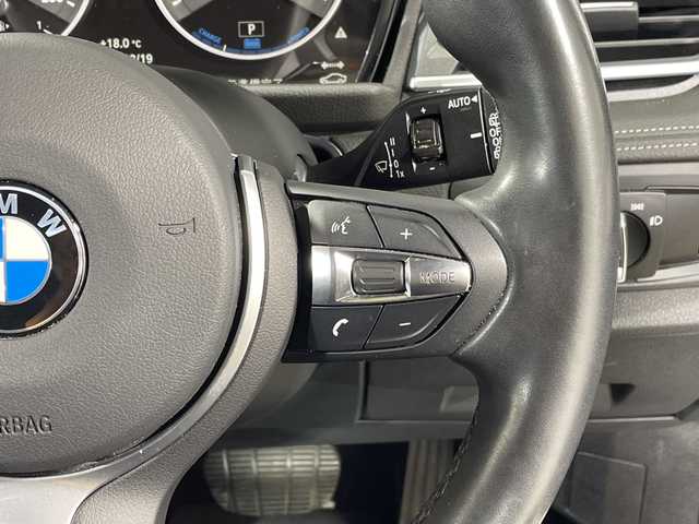 ＢＭＷ ２２５ＸＥ アイパフォーマンス アクティブツアラー Mスポーツ 神奈川県 2017(平29)年 3.9万km サファイアブラックP 4WD/純正8.8型HDDナビ/AM　FM　DVD　CD　MSV　AUX　USB　Bluetooth/バックカメラ/インテリジェントセーフティ/ルームミラー内蔵ETC2.0/黒革シート/前席パワーシート（運転席2メモリ）/前席シートヒーター/革巻ステアリング/ステアリングリモコン/クルーズコントロール/社外ドライブレコーダー（ZD600WF)/eDrive/充電ケーブル/トノカバー/ISOFIX対応/スマートキー×2/保証書/取扱説明書/パワーバックドア/純正17インチアルミ/衝突警告/歩行者警告/車線逸脱警告