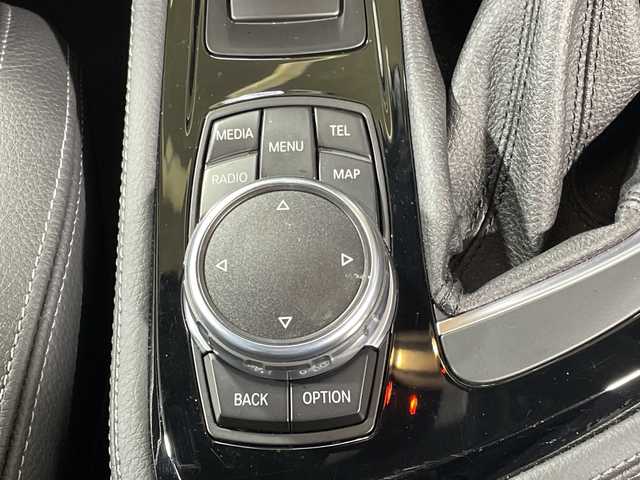 ＢＭＷ ２２５ＸＥ アイパフォーマンス アクティブツアラー Mスポーツ 神奈川県 2017(平29)年 3.9万km サファイアブラックP 4WD/純正8.8型HDDナビ/AM　FM　DVD　CD　MSV　AUX　USB　Bluetooth/バックカメラ/インテリジェントセーフティ/ルームミラー内蔵ETC2.0/黒革シート/前席パワーシート（運転席2メモリ）/前席シートヒーター/革巻ステアリング/ステアリングリモコン/クルーズコントロール/社外ドライブレコーダー（ZD600WF)/eDrive/充電ケーブル/トノカバー/ISOFIX対応/スマートキー×2/保証書/取扱説明書/パワーバックドア/純正17インチアルミ/衝突警告/歩行者警告/車線逸脱警告