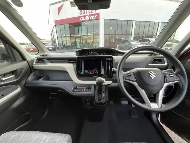 スズキ ソリオ HV MZ 栃木県 2021(令3)年 4万km メロウディープレッドパール スズキセーフティサポート/・デュアルカメラブレーキサポート/・誤発進抑制機能/・後退時ブレーキサポート/・車線逸脱警報機能/・車線逸脱抑制機能/・ふらつき警報機能/・標識認識機能/・ハイビームアシスト/・先行車発進お知らせ機能/・アダプティブクルーズコントロール/片側電動スライドドア/パーキングセンサー/D/N席シートヒーター/アイドリングストップ/オートライト/ヘッドライトレベライザー/スマートキー×２/プッシュスタート/USBポート（充電用）/純正15インチAW/横滑り防止システム/電動格納ミラー