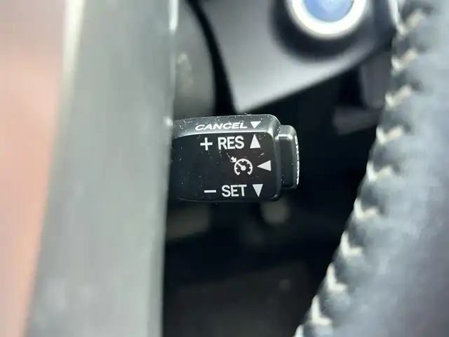 トヨタ アクア G 宮崎県 2015(平27)年 8.5万km ダークバイオレットマイカメタリック (株)IDOMが運営する【じしゃロン宮崎店】の自社ローン対象車両になります。こちらは現金ご利用時の価格です。/自社ローンご希望の方は別途その旨お申付け下さい。//ナビ(NSZT-W64)//TV/CD/DVD/Bluetooth//バックカメラ//前席シートヒーター//クルーズコントロール//純正フロアマット//ドアバイザー//オートライト//ステアリングスイッチ//取扱説明書//保証書