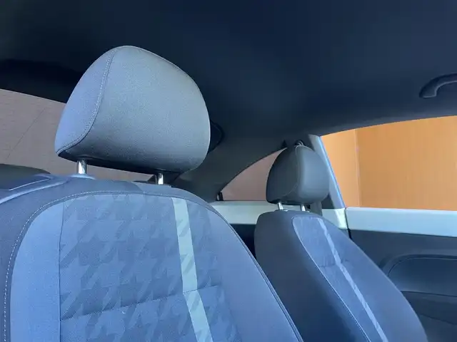 フォルクスワーゲン ザ・ビートル デザイン 愛知県 2018(平30)年 6万km ピュアホワイト 純正ナビ/フルセグTV/CD/DVD再生/Bluetooth/ブラインドスポットアシスト/クルーズコントロール/HIDヘッドライト/スマートキー/プッシュスタート/オートライト/ヘッドライトレベライザー/純正17インチアルミ/ETC