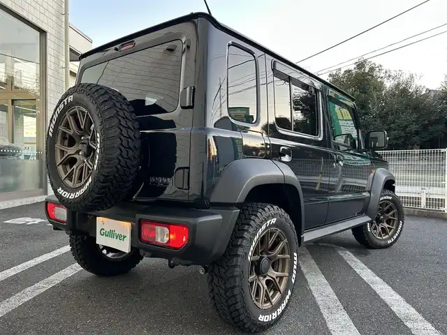 スズキ ジムニー ノマド FC 埼玉県 2025(令7)年 0.2万km 黒 ワンオーナー/スズキセーフティサポート/　・デュアルカメラブレーキサポート（DCBS）/　・車線逸脱警報/　・ハイビームアシスト/　・アダプティブクルーズコントロール/社外9インチメモリナビ（MDV-M911HDF）/　DTV/CD/DVD/BT/AppleCarplay/AndroidAuto//　HDMI/SD/SDREC/バックカメラ/社外16インチアルミ/社外デジタルインナーミラー/前席シートヒーター/ヒルディセントコントロール/トラクションコントロール/アイドリングストップ/ビルトインETC/前後ドライブレコーダー/エンジンスタートボタン/スマートキー/スペアキー/純正LEDヘッドライト/オートライト/純正アルミホイールあり/純正フロアマット