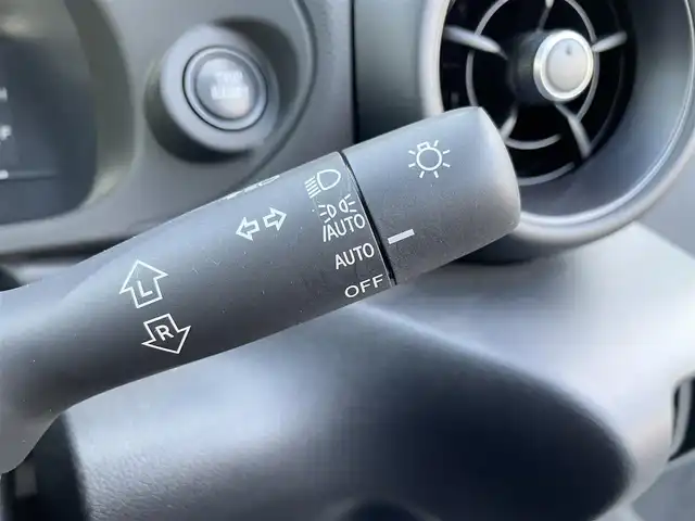 スバル ＢＲＺ R 群馬県 2023(令5)年 0.8万km クリスタルホワイトP ワンオーナー/6F/BLITZ車高調/スバルリヤビークルディテクション/ステアリング連動ヘッドランプ/社外ATOTOディスプレイオーディオ/バックカメラ/ETC/クルーズコントロール/革巻きステアリング/ステアリングスイッチ/LEDヘッドライト/オートライト/社外ドライブレコーダー/社外スマホホルダー/横滑り防止/電動格納ミラー/純正フロアマット/取扱説明書/保証書/スペアキー