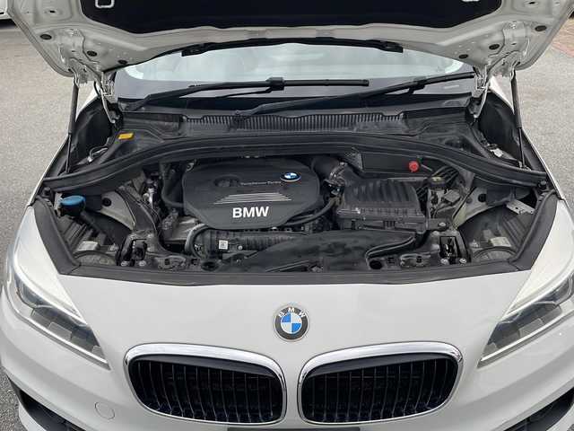 ＢＭＷ ２１８ｉ