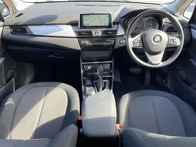 ＢＭＷ ２１８ｉ