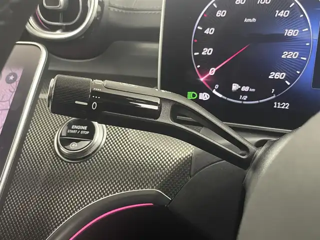 メルセデス・ベンツ Ｍ・ベンツ Ｃ２００ アバンギャルド AMGライン 埼玉県 2023(令5)年 0.6万km 黒 純正ナビ（BT/AM/FM）/フルセグTV/レーダークルーズコントロール/アラウンドビューモニター/横滑り防止装置/レーンキープアシスト/盗難防止装置/コーナーセンサー/前後ドライブレコーダー/ETC/シートヒーター/純正アルミホイール/スマートキー/プッシュスタート