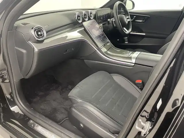 メルセデス・ベンツ Ｍ・ベンツ Ｃ２００ アバンギャルド AMGライン 埼玉県 2023(令5)年 0.6万km 黒 純正ナビ（BT/AM/FM）/フルセグTV/レーダークルーズコントロール/アラウンドビューモニター/横滑り防止装置/レーンキープアシスト/盗難防止装置/コーナーセンサー/前後ドライブレコーダー/ETC/シートヒーター/純正アルミホイール/スマートキー/プッシュスタート