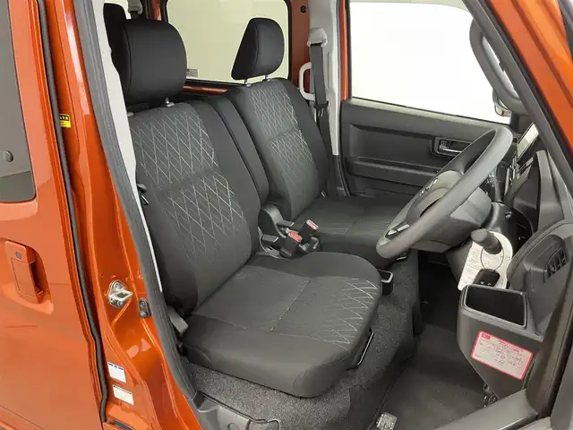 ダイハツ アトレー バン RS 埼玉県 2023(令5)年 1.1万km トニコオレンジメタリック 4WD/スマートアシスト/純正SDナビ/バックカメラ/Bluetooth/ドライブレコーダー/ETC/両側パワースライドドア/アイドリングストップ/レダークルーズコントロール/USB/HDMI/コーナーセンサー/リアヒーター