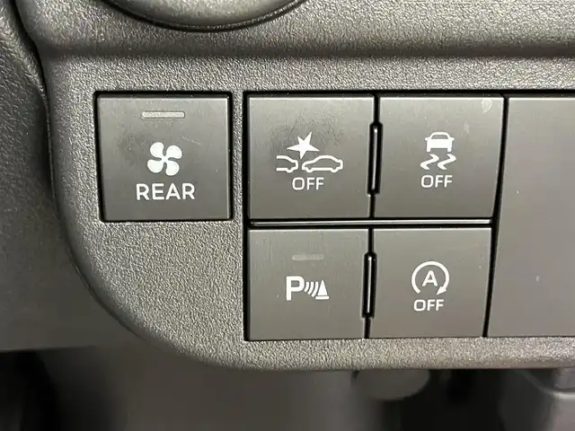 ダイハツ アトレー バン RS 埼玉県 2023(令5)年 1.1万km トニコオレンジメタリック 4WD/スマートアシスト/純正SDナビ/バックカメラ/Bluetooth/ドライブレコーダー/ETC/両側パワースライドドア/アイドリングストップ/レダークルーズコントロール/USB/HDMI/コーナーセンサー/リアヒーター
