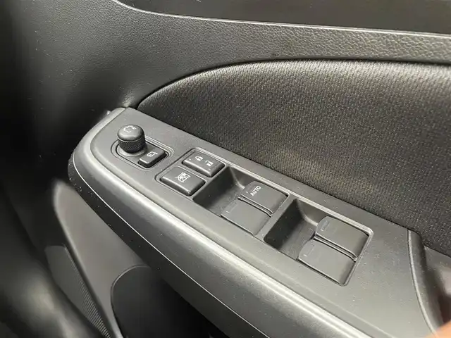 スズキ スイフト XG LTD 埼玉県 2018(平30)年 4.8万km スピーディーブルーM /4WD//社外メモリナビ//フルセグTV//CD/DVD/Bluetooth//クルーズコントロール//前2席シートヒーター//ETC//スマートキー×2//衝突軽減ブレーキ//車線逸脱警報//W.サイド.カーテンエアバッグ//ABS//横滑り防止装置//前後ドライブレコーダー(SD欠)//革巻きステアリング//オートライト//Fフォグランプ//プライバシーガラス//ドアバイザー//新車時保証書//取扱説明書//ナビ取説