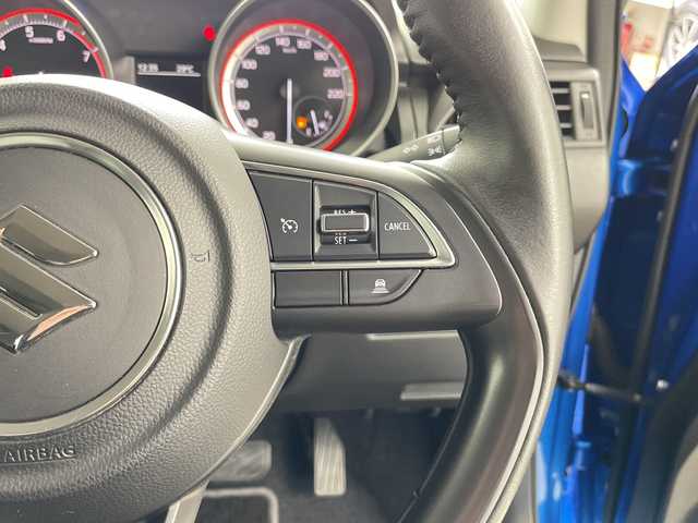 スズキ スイフト XG LTD 道央・札幌 2018(平30)年 4.8万km スピーディーブルーM ・4WD/・社外メモリナビ　フルセグTV/CD/DVD/BT/・アダプティブクルーズコントロール/・シートヒーター/・衝突軽減ブレーキ/・車線逸脱警報/・横滑り防止装置/・前後ドライブレコーダー(SD欠)/・革巻きステアリング/・オートライト/・Fフォグランプ/・プライバシーガラス/・ドアバイザー/・新車時保証書/・取扱説明書/・ナビ取説/・ETC