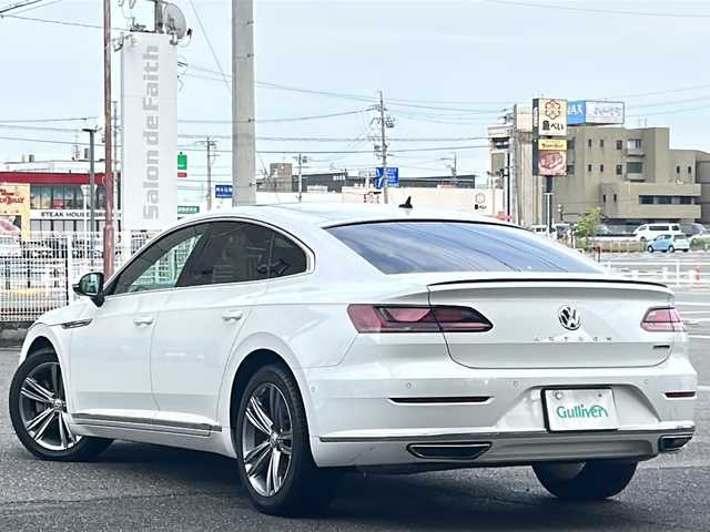 フォルクスワーゲン アルテオン TSI 4モーション Rライン 岐阜県 2019(平31)年 8.5万km オリックスホワイトマザーオブパールエフェクト /ワンオーナー　//純正ナビ/ワンセグTV/(SD/CD/DVD/REC/BT/AUX/USB)//プリクラッシュブレーキシステム【歩行者検知】//アダプティブクルーズコントロール//レーンチェンジアシスト//レーンキープアシスト//パーキングアシスト//アイドリングストップ//360度カメラ　ETC【2.0】//レザーシート//前席シートヒーター//運転席メモリー付パワーシート【マッサージ付】//LEDヘッドライト/オートライト//スマートキー×2//パワーバックドア//パドルシフト付き革巻きハンドル//純正18インチアルミホイール//新車時保証書//取扱説明書　//ナビ説明書