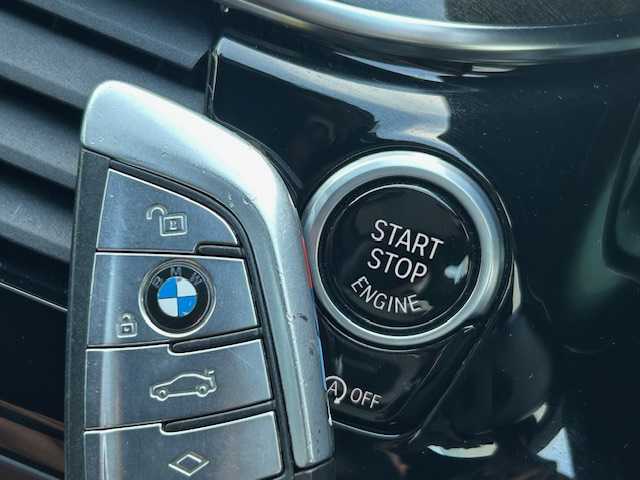ＢＭＷ ５２３ｄ ED ミッション:インポッシブル 茨城県 2018(平30)年 2.8万km パール 純正ナビ/（FM/AM/BT/フルセグ）/パドルシフト /ヘッドアップディスプレイ /オートクルーズコントロール /全方位カメラ /パワーシート /衝突軽減ブレーキ /オートライト /コーナーセンサー /スマートキー/アイドリングストップ/ウィンカーミラー/パワーバックドア/ETC