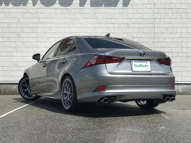 レクサス ＩＳ 300h バージョンL 富山県 2013(平25)年 9.2万km ソニックチタニウム BBS19インチAW/純正ナビ/フルセグTV/Bluetooth/バックカメラ/クルーズコントロール/プッシュスタート/スマートキー/レザーシート/パワーシート/シートヒーター/エアシート/ハンドルヒーター/革巻きステアリング/ステアリングスイッチ/ETC