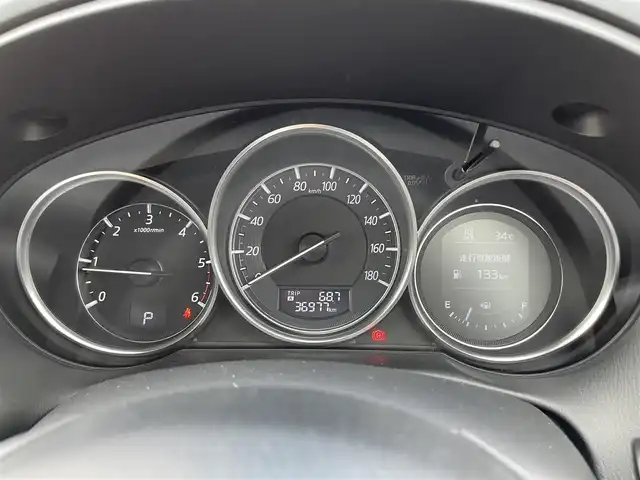 マツダ ＣＸ－５ XD Lパッケージ 滋賀県 2016(平28)年 3.7万km クリスタルホワイトパールマイカ 禁煙車/純正ナビ/（BT/CD/DVD/AUX/フルセグ）/バック・サイドカメラ/前後ドライブレコーダー/ビルトインETC/シートヒーター/フロントエアロ/衝突被害軽減ブレーキ/レーンキープアシスト/レーダークルーズコントロール/本革シート/パワーシート/メモリシート/オートエアコン/アイドリングストップ/コーナーセンサー/ステアリングスイッチ/電動パーキング/オートライト/電動格納ミラー/フォグランプ/MT付AT