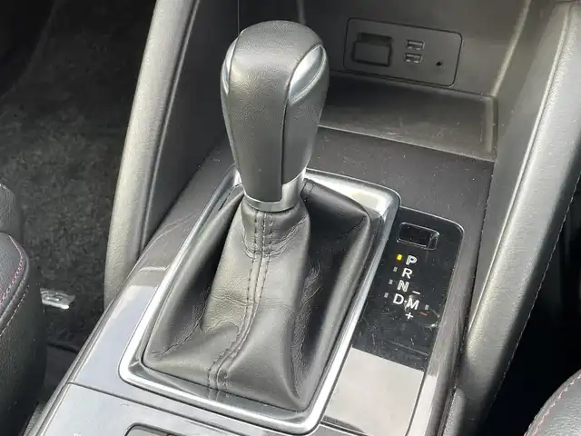 マツダ ＣＸ－５ XD Lパッケージ 滋賀県 2016(平28)年 3.7万km クリスタルホワイトパールマイカ 禁煙車/純正ナビ/（BT/CD/DVD/AUX/フルセグ）/バック・サイドカメラ/前後ドライブレコーダー/ビルトインETC/シートヒーター/フロントエアロ/衝突被害軽減ブレーキ/レーンキープアシスト/レーダークルーズコントロール/本革シート/パワーシート/メモリシート/オートエアコン/アイドリングストップ/コーナーセンサー/ステアリングスイッチ/電動パーキング/オートライト/電動格納ミラー/フォグランプ/MT付AT