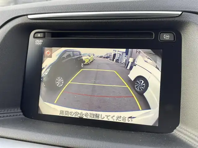 マツダ ＣＸ－５ XD Lパッケージ 滋賀県 2016(平28)年 3.7万km クリスタルホワイトパールマイカ 禁煙車/純正ナビ/（BT/CD/DVD/AUX/フルセグ）/バック・サイドカメラ/前後ドライブレコーダー/ビルトインETC/シートヒーター/フロントエアロ/衝突被害軽減ブレーキ/レーンキープアシスト/レーダークルーズコントロール/本革シート/パワーシート/メモリシート/オートエアコン/アイドリングストップ/コーナーセンサー/ステアリングスイッチ/電動パーキング/オートライト/電動格納ミラー/フォグランプ/MT付AT