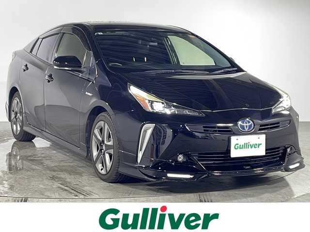 トヨタ プリウス S 福岡県 2019(平31)年 5.7万km アティチュードブラックマイカ ＴＲＤエアロ/純正ナビ（ＢＴ，フルセグＴＶ）/バックカメラ/ビルトインＥＴＣ/ＡＣＣ/衝突軽減ブレーキ/レーンキープ/ステアリングリモコン/プッシュスタート/レザー調シートカバー/純正１７インチＡＷ