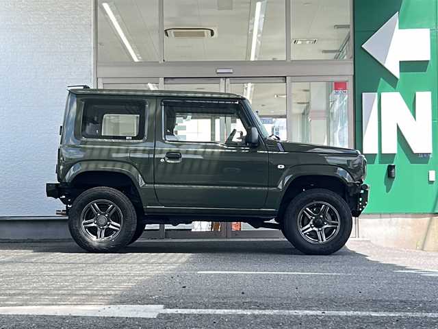 スズキ ジムニー XG 兵庫県 2020(令2)年 2.6万km ジャングルグリーン 1オーナー/禁煙車/デジタルインナーミラー（ドラレコ・Bカメラ機能付）/合皮シートカバー/Ｂｌｕｅｔｏｏｔｈ接続可能オーディオ：ＭＶＨ－６６００　/ＵＳＢ入力端子/純正AW/社外マフラー/社外フロントバンパー/社外リアバンパー/社外フロントグリル/社外マット/純正バイザー/保証書/取扱説明書/記録簿R5
